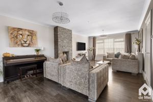 Photo 16- click for photo gallery